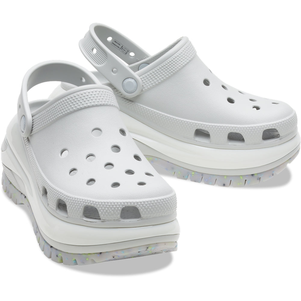 Crocs colombianos 2025